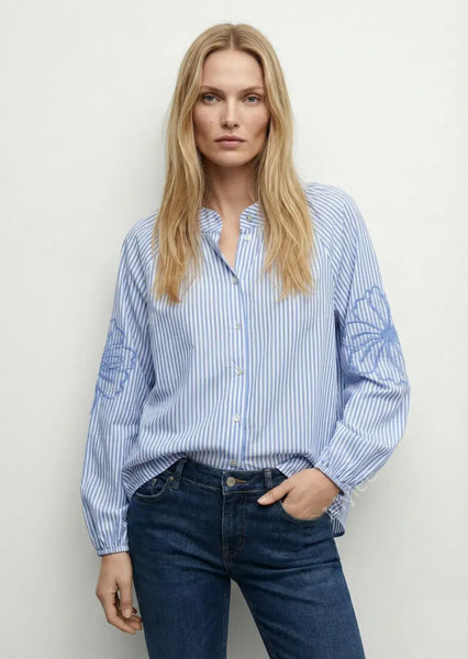 Striped shirt with embroidered sleeves @5901_ChRFleurs: Pale pink