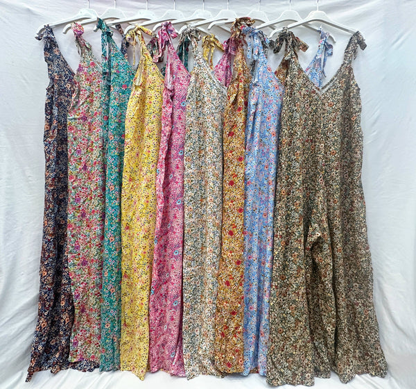 Floral Jumpsuit with Knotted Straps @1028_CbNoeudFleurs: White