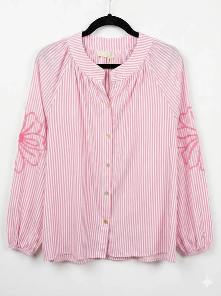 Striped shirt with embroidered sleeves @5901_ChRFleurs: Pale pink