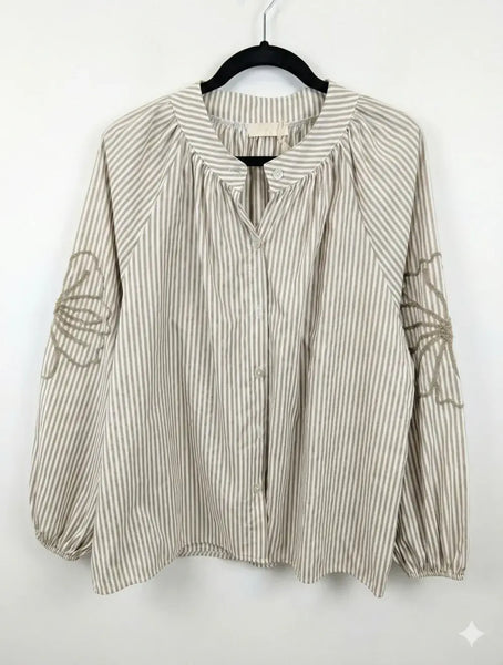 Striped shirt with embroidered sleeves @5901_ChRFleurs: Pale pink